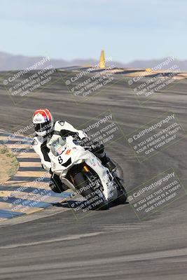 media/Nov-16-2025-Race Pace (Sun) [[8c5fa54630]]/Verified Riders/1-Turns 9 and 10 (925am)/